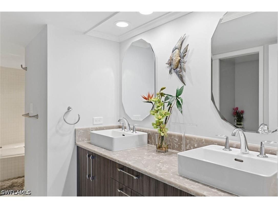 4751 Gulf Shore Boulevard N #1408 Naples FL 34103 225063258 image30