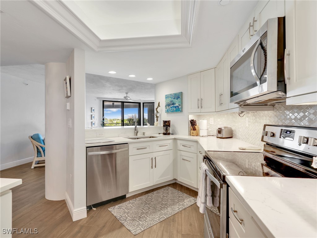 4751 Gulf Shore Boulevard N #602 Naples FL 34103 225079521 image16