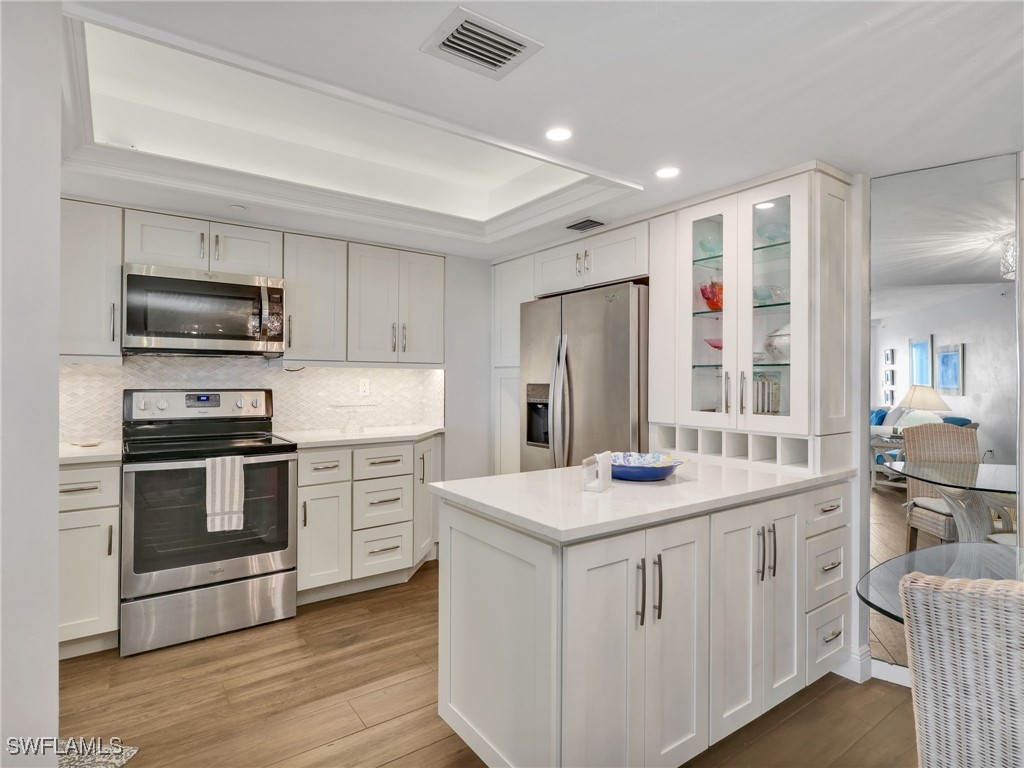 4751 Gulf Shore Boulevard N #602 Naples FL 34103 225079521 image17