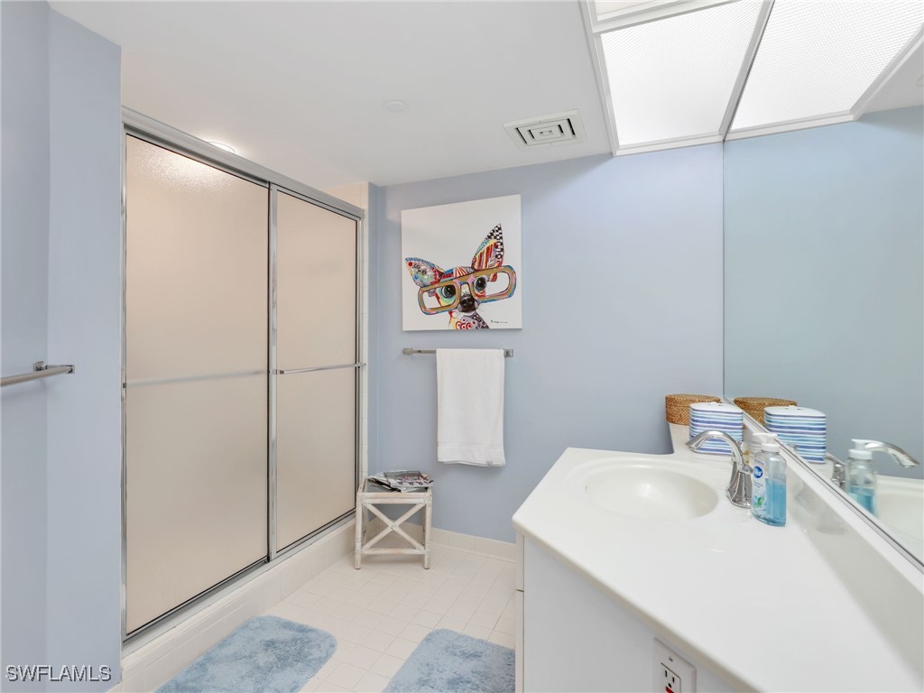 4751 Gulf Shore Boulevard N #602 Naples FL 34103 225079521 image20