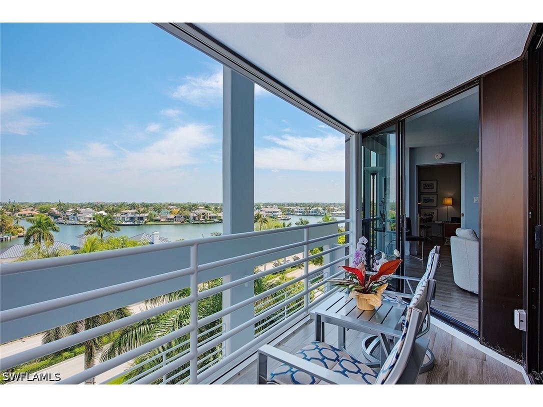 4751 Gulf Shore Boulevard N #704 Naples FL 34103 226014536 image3