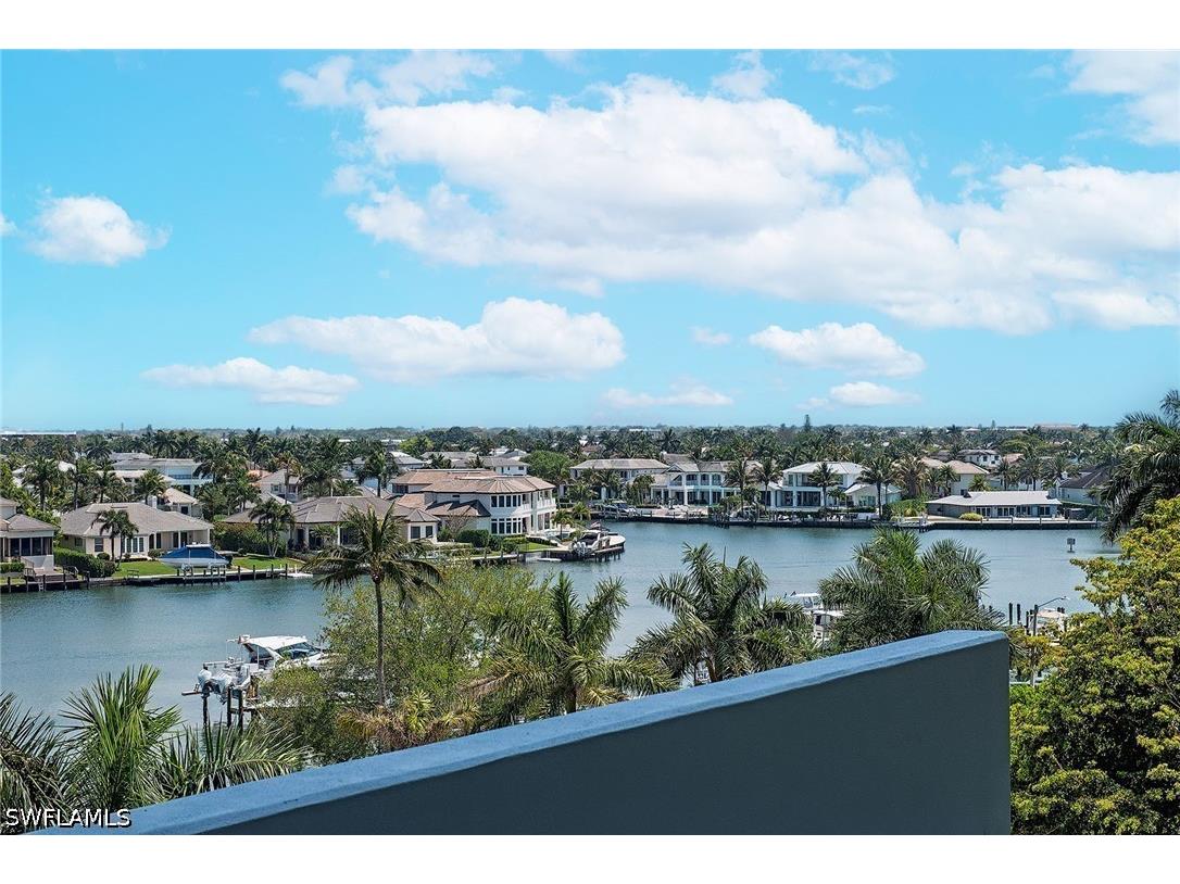 4751 Gulf Shore Boulevard N #704 Naples FL 34103 226014536 image4