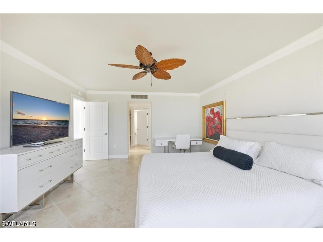4751 Gulf Shore Boulevard N #PH7 Naples FL 34103 226016379 image20