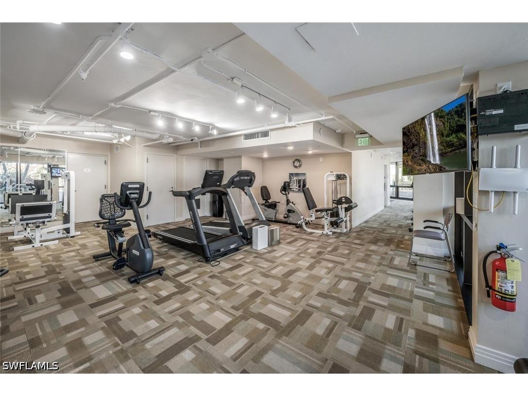 4751 Gulf Shore Boulevard N #PH7 Naples FL 34103 226016379 image35