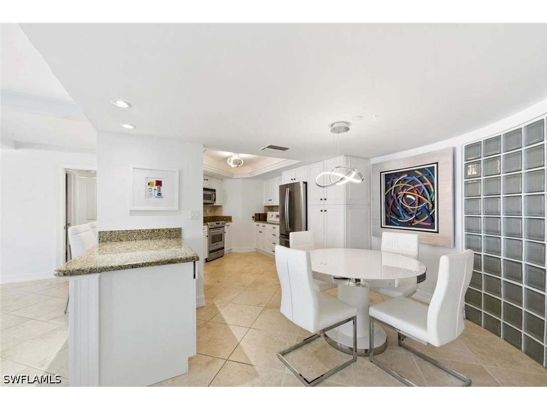 4751 Gulf Shore Boulevard N #PH7 Naples FL 34103 226016879 image12