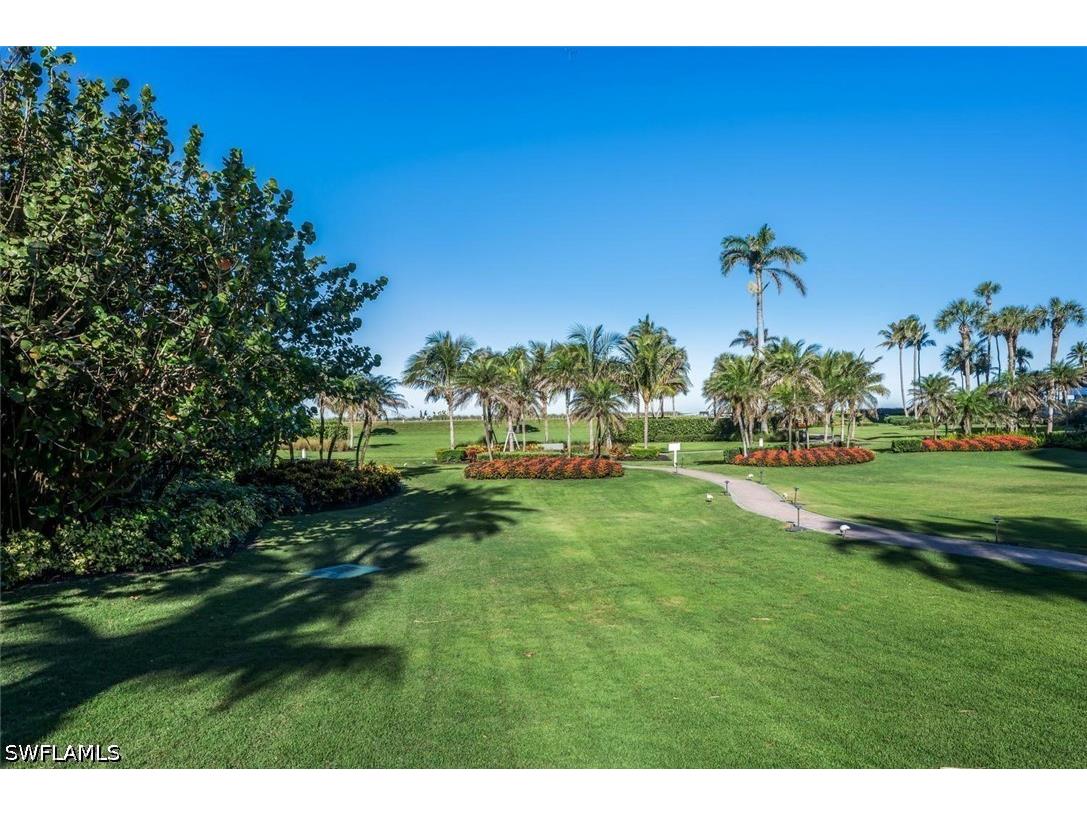 4751 Gulf Shore Boulevard N #PH7 Naples FL 34103 226016879 image38