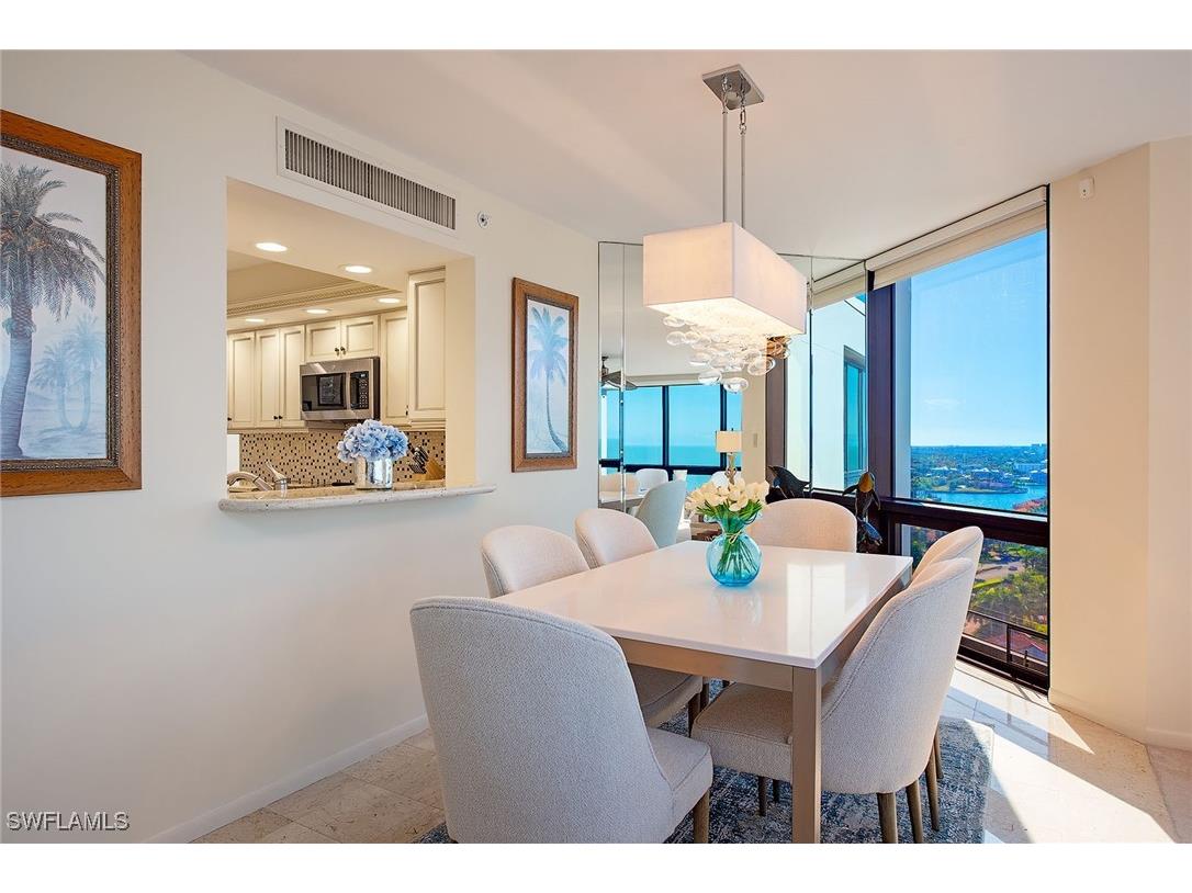 4751 Gulf Shore Boulevard N #PH8 Naples FL 34103 226005493 image6