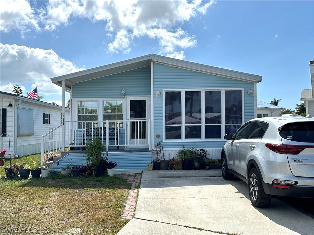 4751 Lafayette Lane W Estero FL 33928 223018617 image1