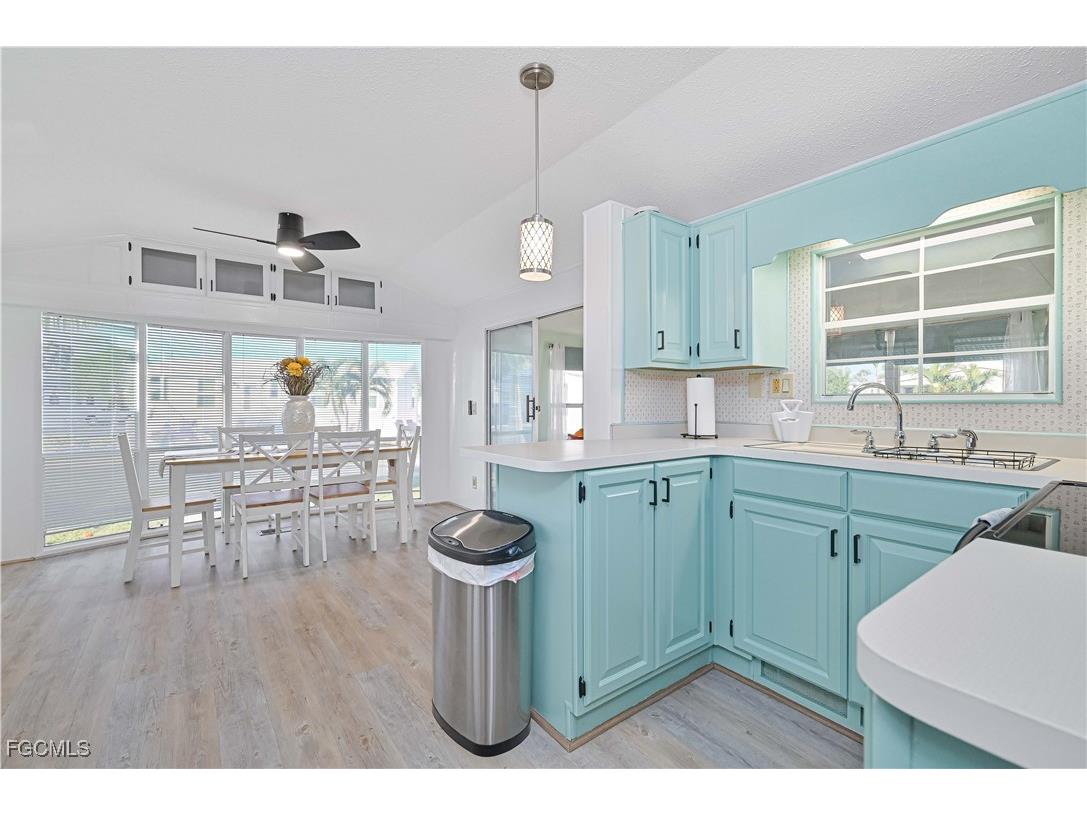 4751 Liberty Lane W Estero FL 33928 2025020833 image1