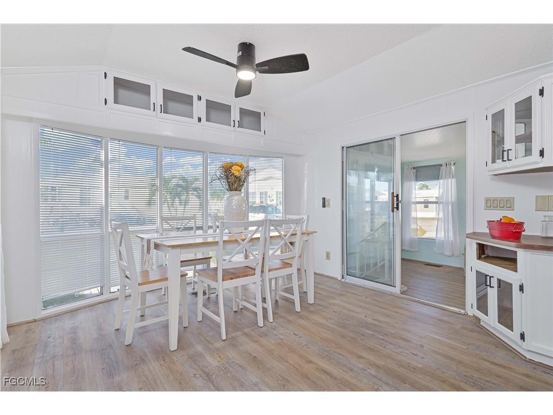 4751 Liberty Lane W Estero FL 33928 2025020833 image11