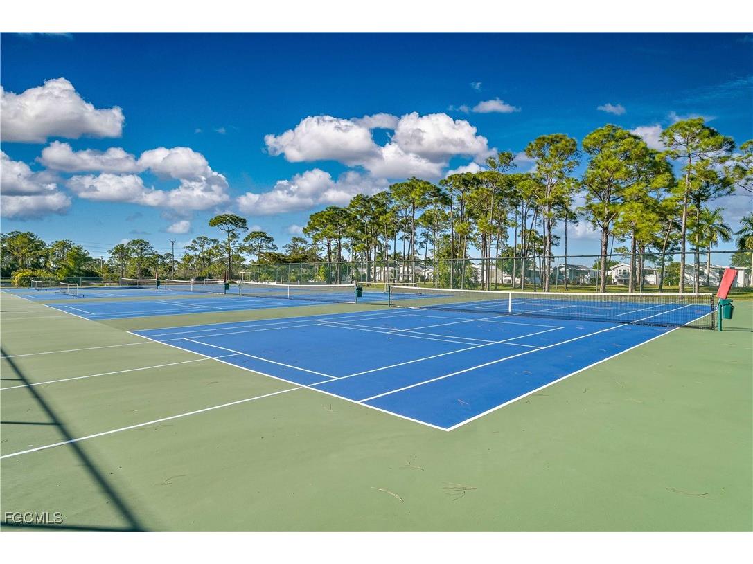 4751 Liberty Lane W Estero FL 33928 2025020833 image20