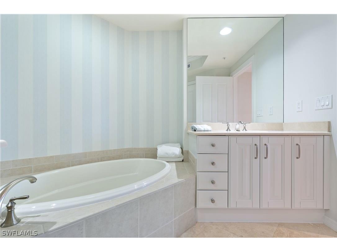 4751 West Bay Boulevard #1102 Estero FL 33928 226007472 image14