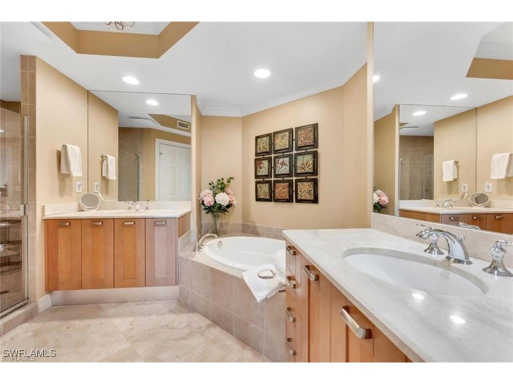 4751 West Bay Boulevard #302 Estero FL 33928 226005135 image9