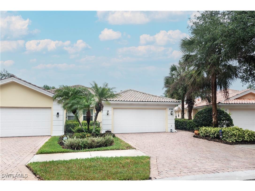 4752 Maupiti Way Naples FL 34119 225044260 image1