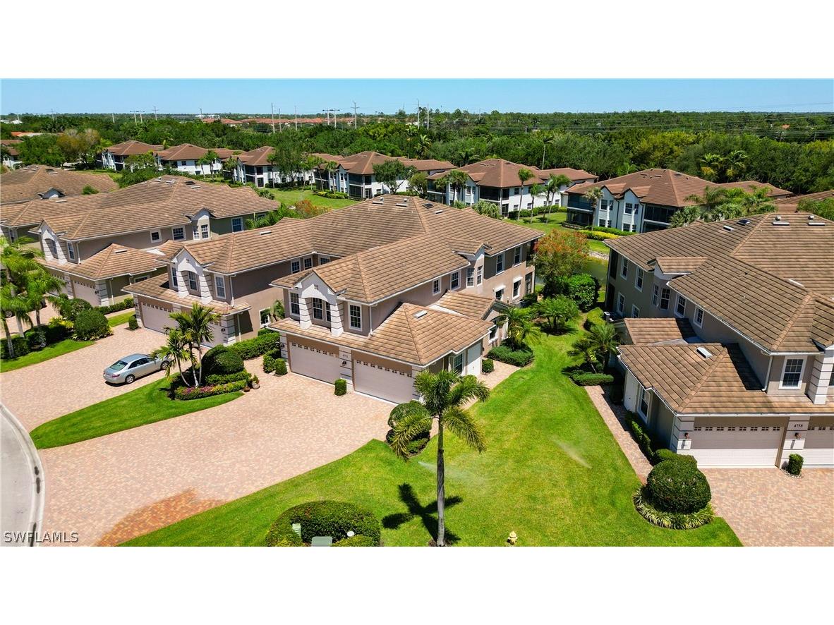 4752 Stratford Court #1404 Naples FL 34105 226008377 image1