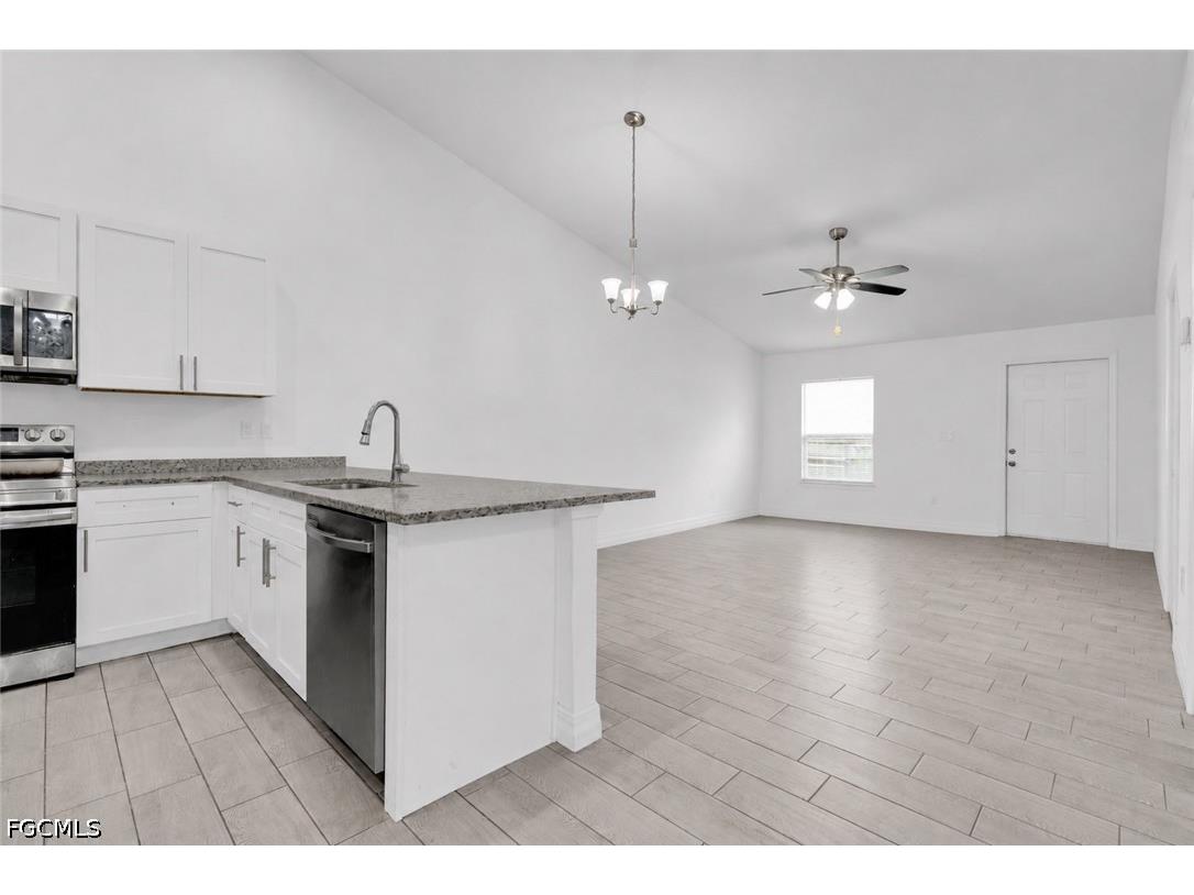 4753/4755 27th Street SW #4755 Lehigh Acres FL 33973 2026026383 image5