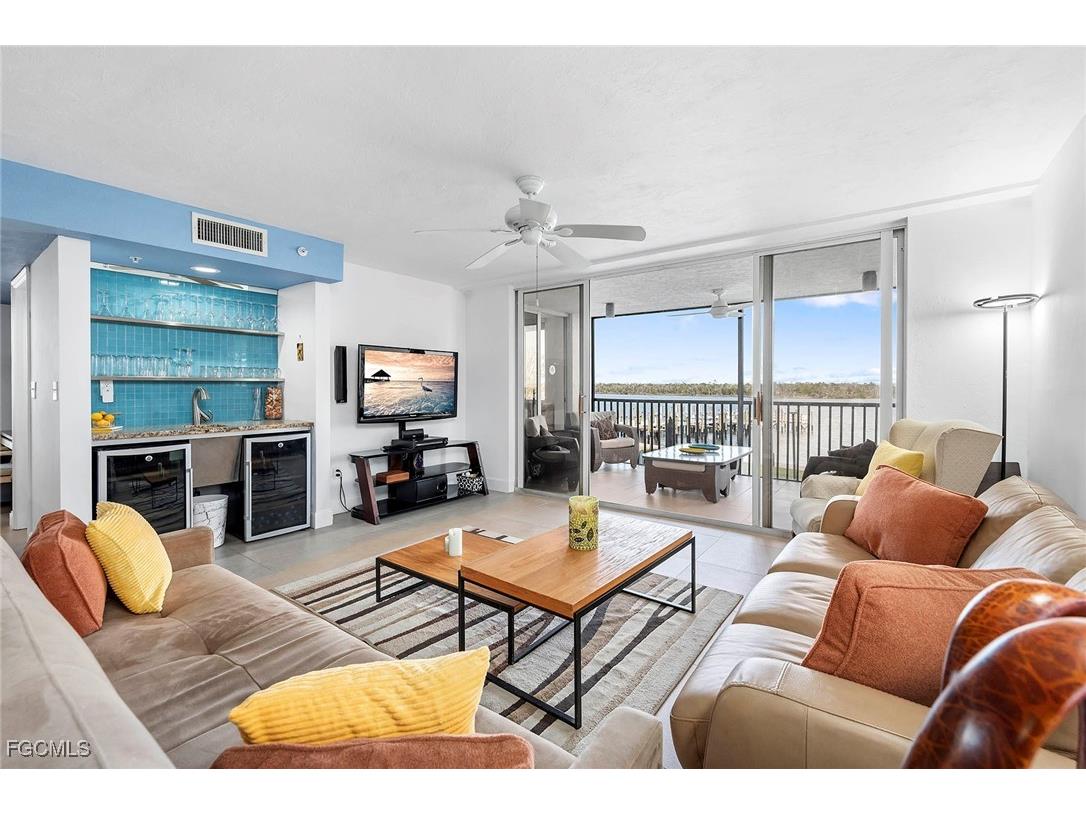 4753 Estero Boulevard #105 Fort Myers Beach FL 33931 2026000442 image1