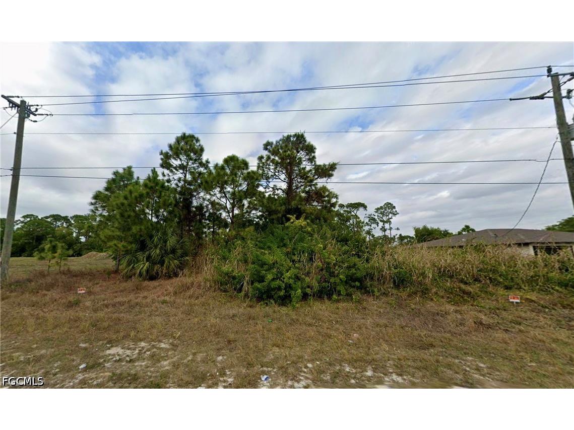 4754/4756 Golfview Boulevard Lehigh Acres FL 33973 2026018574 image1