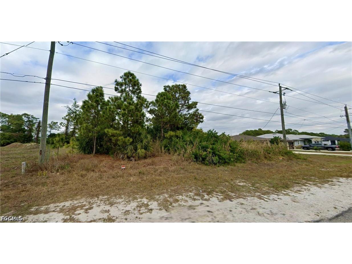 4754/4756 Golfview Boulevard Lehigh Acres FL 33973 2026018574 image3