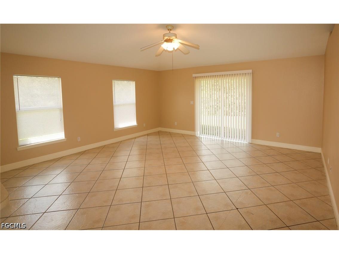 4754 Leonard Boulevard S Lehigh Acres FL 33973 2026024802 image2