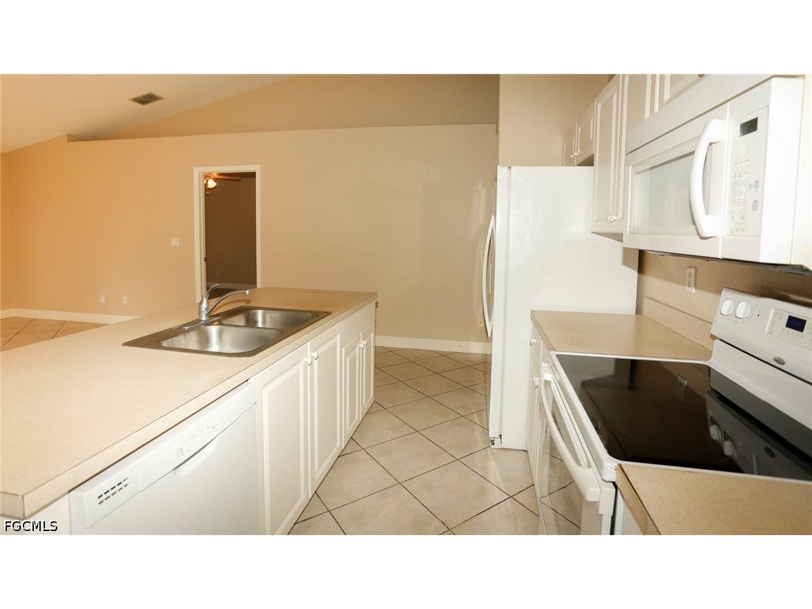 4754 Leonard Boulevard S Lehigh Acres FL 33973 2026024802 image7