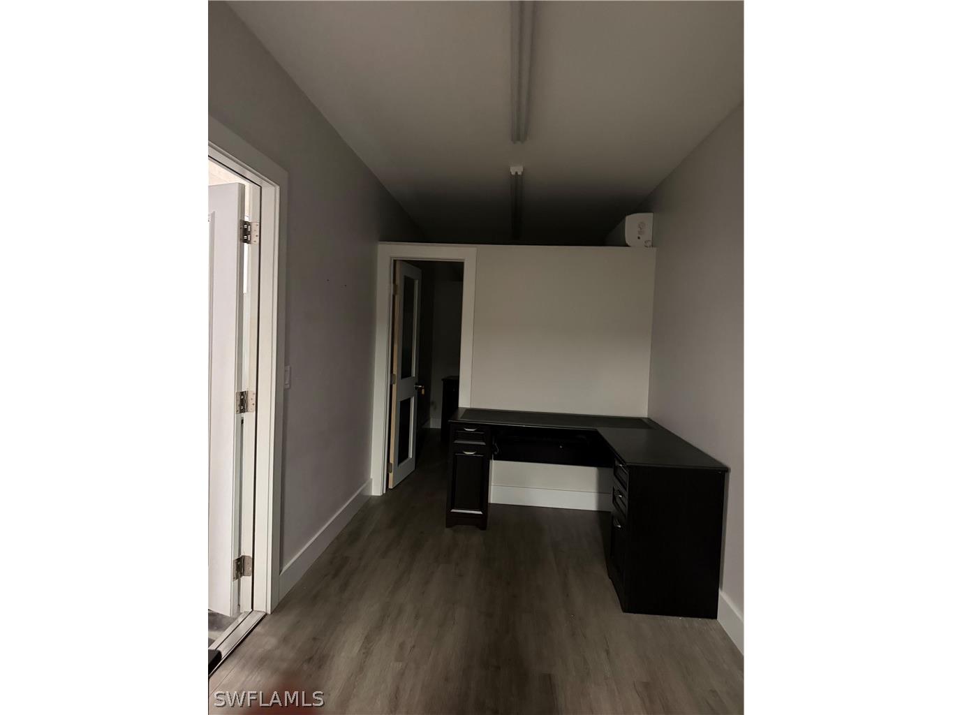 4755 Mercantile Avenue Naples FL 34104 226009444 image9
