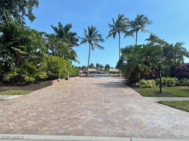 4755 Southern Breeze Drive Naples FL 34114 225068504 image1