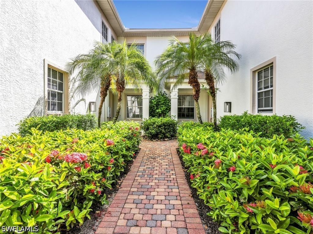 4758 Stratford Court #1302 Naples FL 34105 226023081 image1