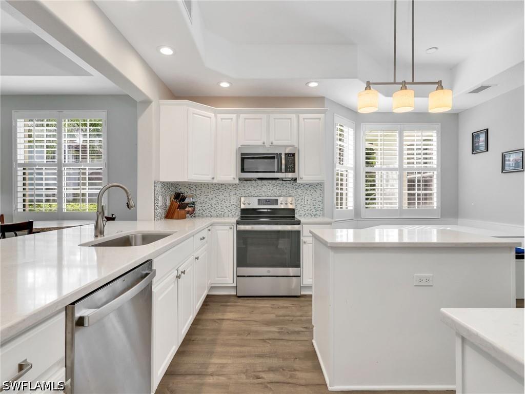4758 Stratford Court #1302 Naples FL 34105 226023081 image7
