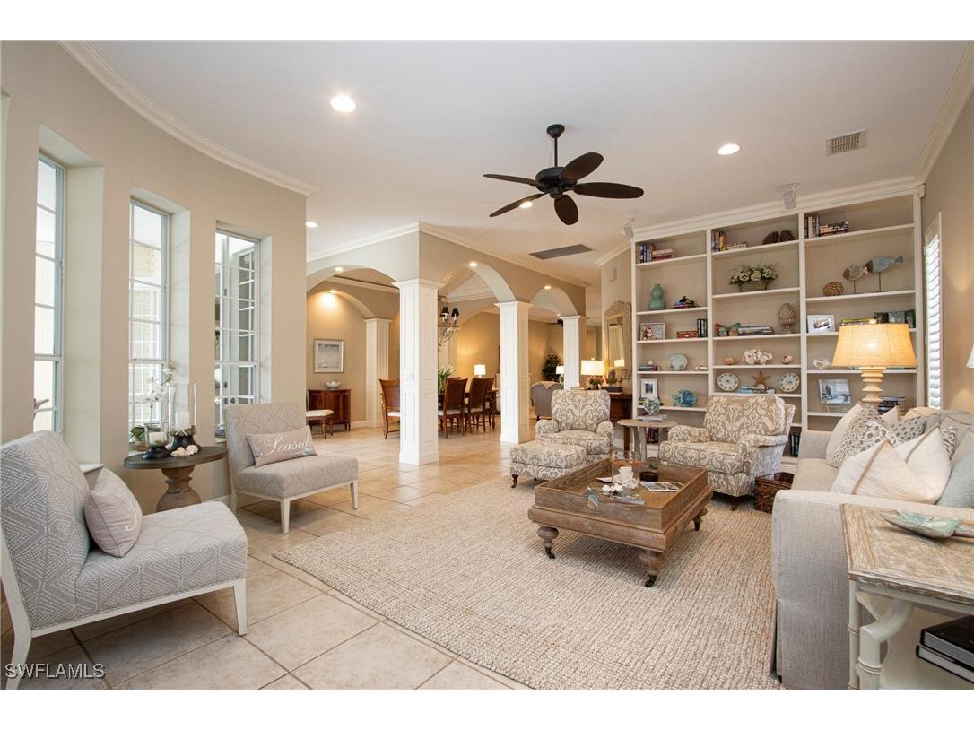 476 1st Avenue N Naples FL 34102 226001787 image3