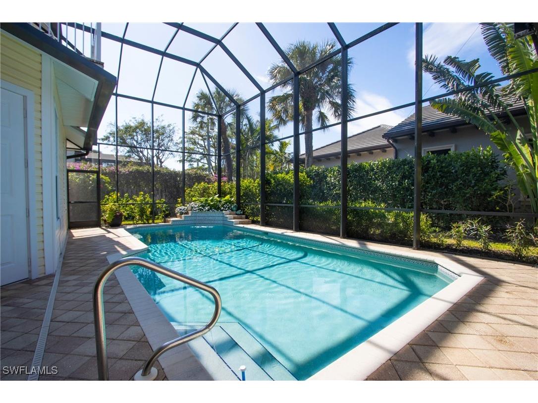 476 1st Avenue N Naples FL 34102 226001787 image33