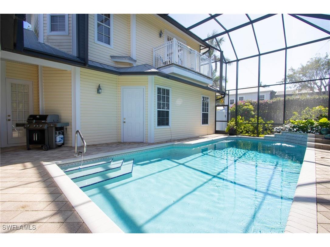 476 1st Avenue N Naples FL 34102 226001787 image34