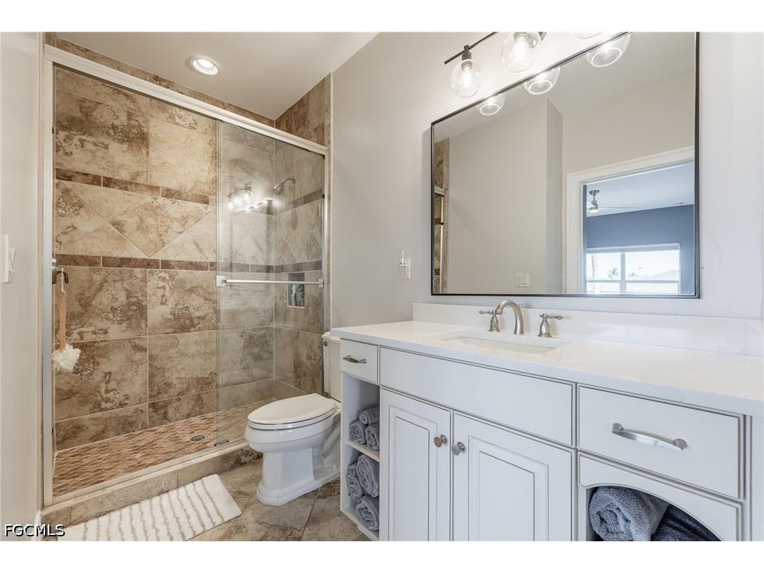 476 Keenan Court Fort Myers FL 33919 2026018175 image36