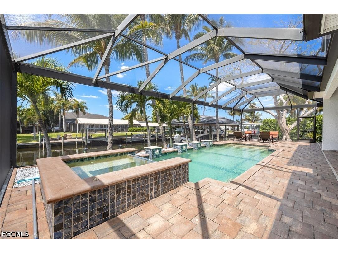 476 Keenan Court Fort Myers FL 33919 2026018175 image7