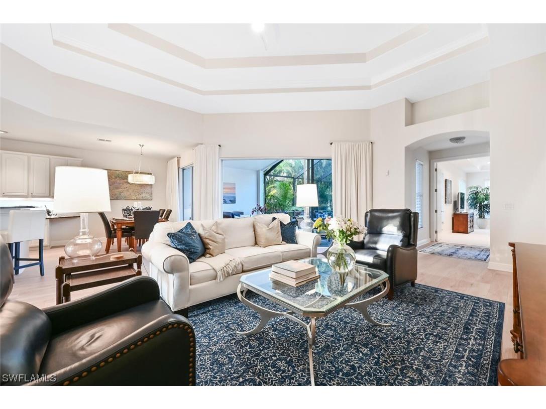 4764 Cerromar Drive Naples FL 34112 223016178 image1