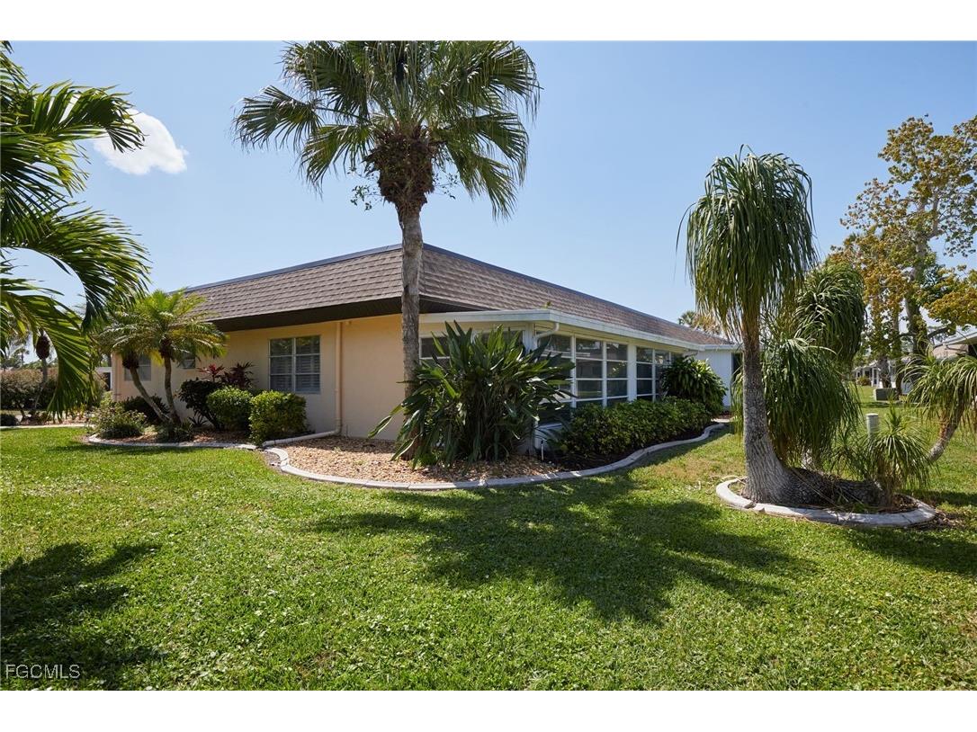 4765 Hidden Harbour Boulevard Fort Myers FL 33919 2026003712 image1