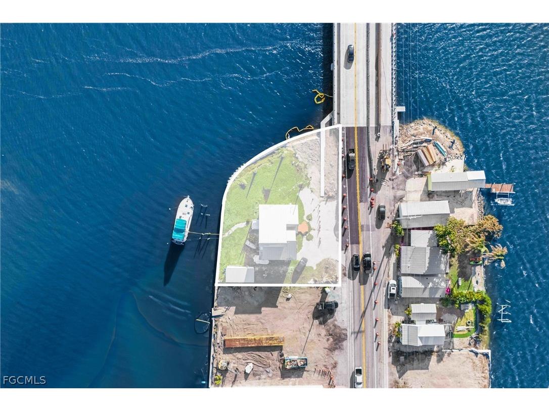 4767 Pine Island Road NW Matlacha FL 33993 2026006225 image12