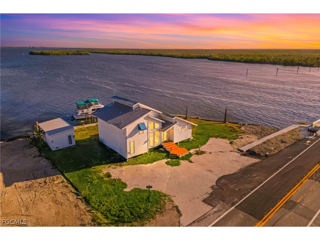 4767 Pine Island Road NW Matlacha FL 33993 2026006225 image4