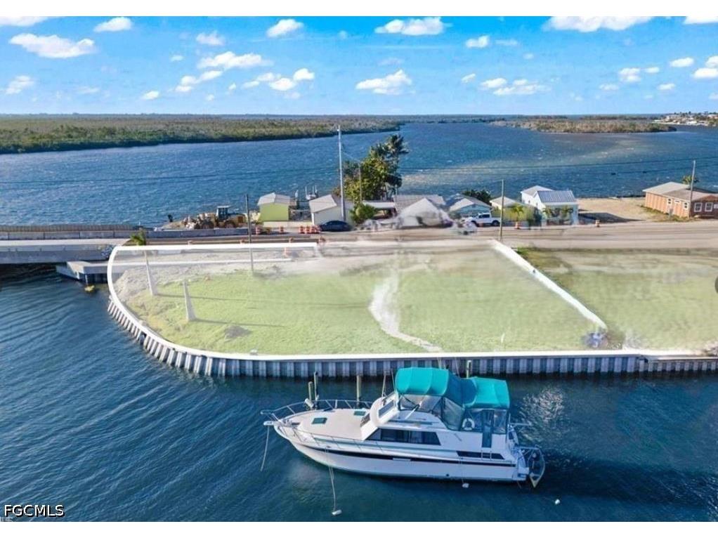 4767 Pine Island Road NW Matlacha FL 33993 2026017764 image10