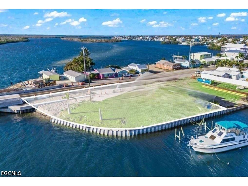 4767 Pine Island Road NW Matlacha FL 33993 2026017764 image11