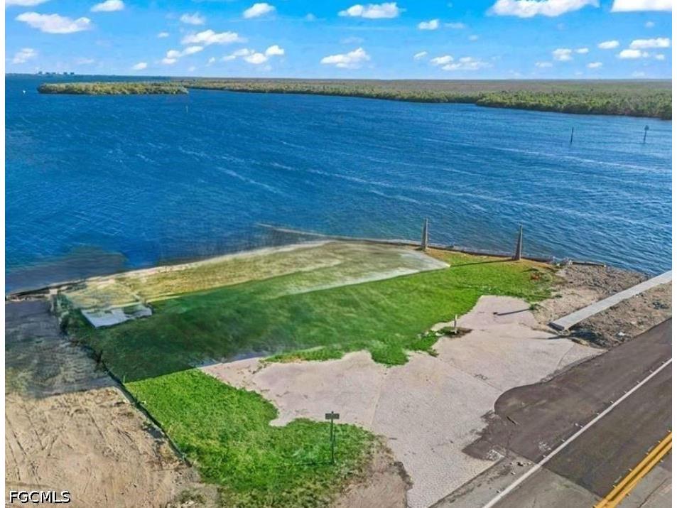 4767 Pine Island Road NW Matlacha FL 33993 2026017764 image6