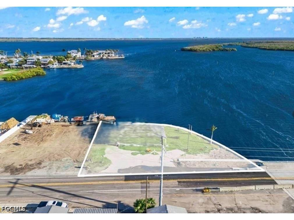 4767 Pine Island Road NW Matlacha FL 33993 2026017764 image7