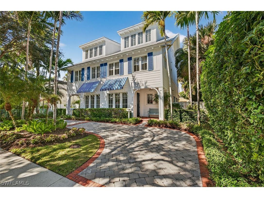 477 3rd Avenue S #2 Naples FL 34102 226009186 image1