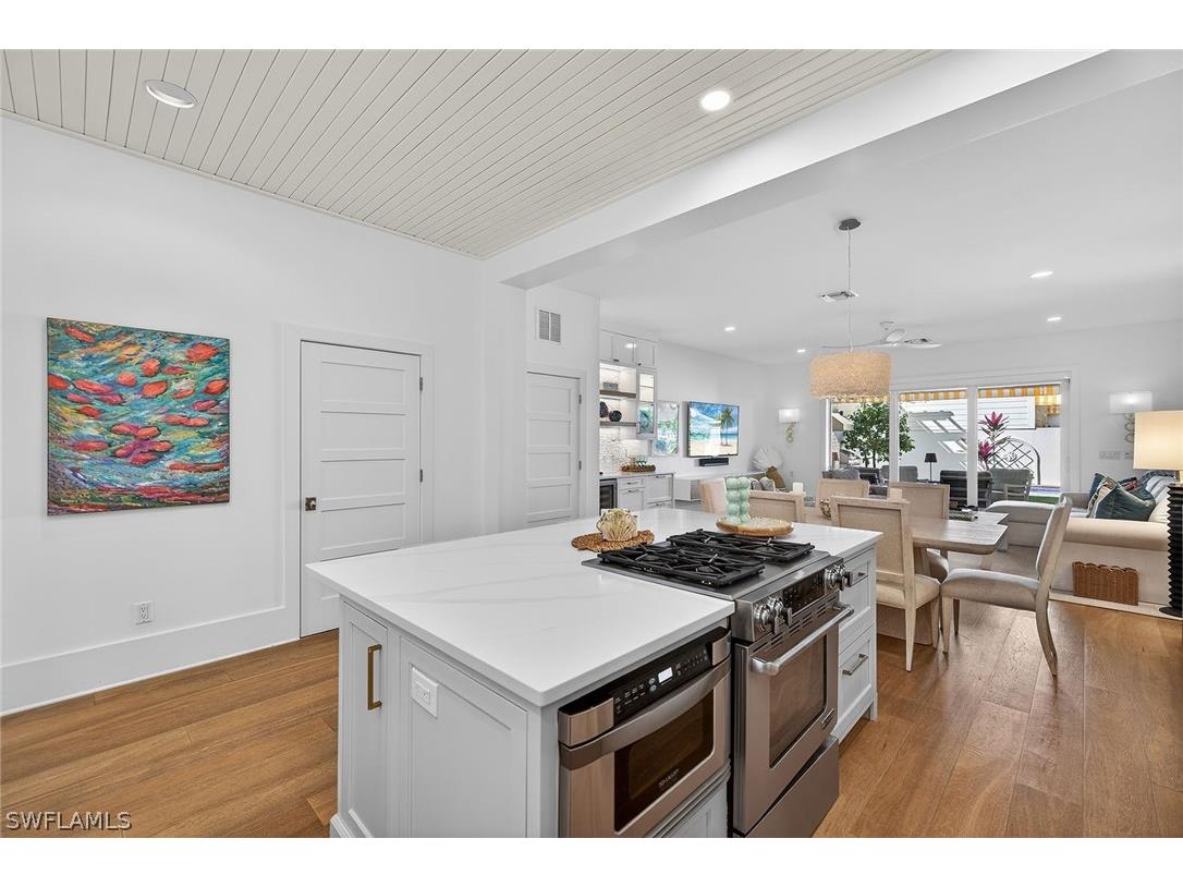 477 3rd Avenue S #2 Naples FL 34102 226009186 image10