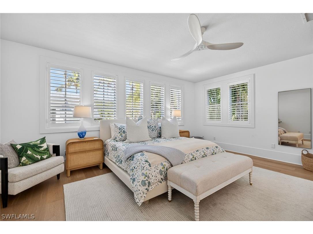 477 3rd Avenue S #2 Naples FL 34102 226009186 image17