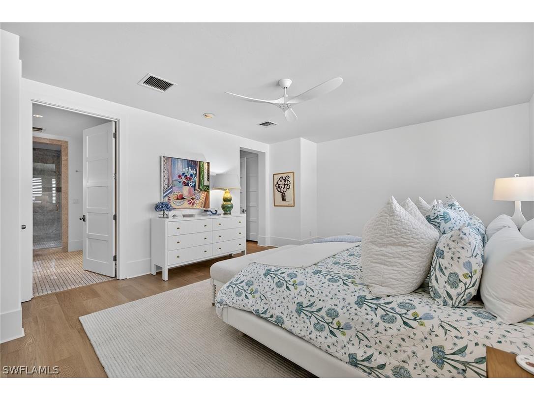 477 3rd Avenue S #2 Naples FL 34102 226009186 image18