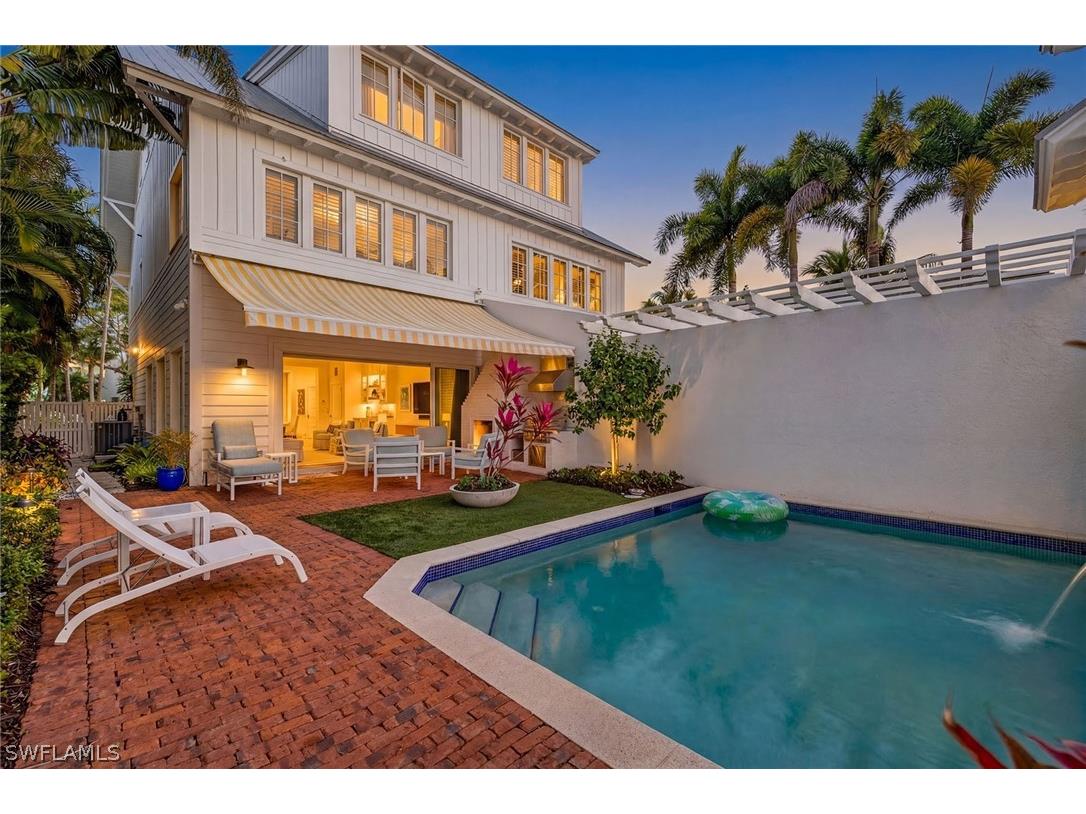 477 3rd Avenue S #2 Naples FL 34102 226009186 image2