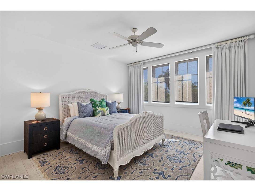 477 3rd Avenue S #2 Naples FL 34102 226009186 image24