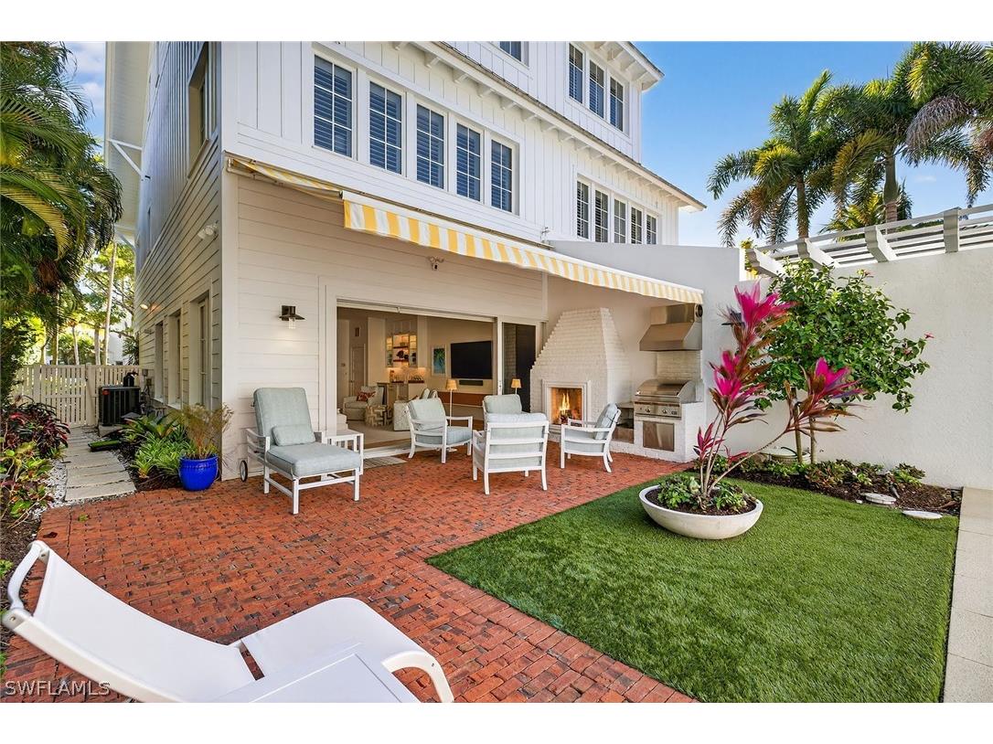 477 3rd Avenue S #2 Naples FL 34102 226009186 image30