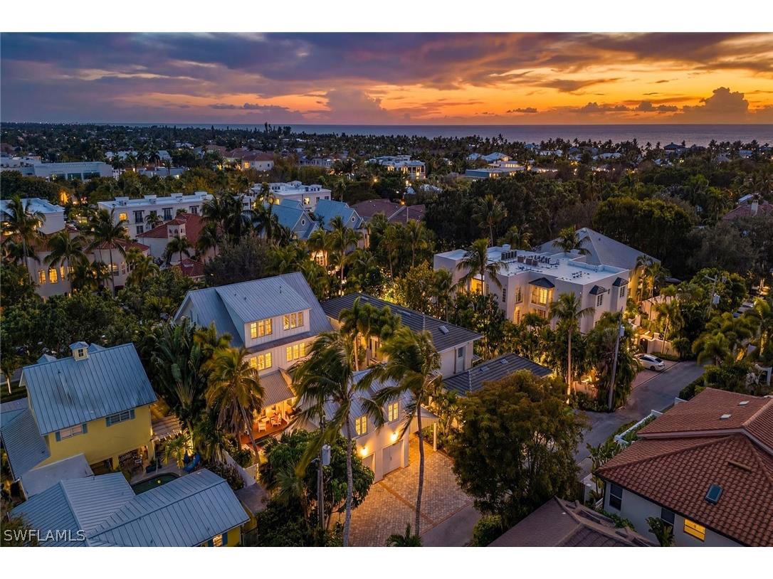 477 3rd Avenue S #2 Naples FL 34102 226009186 image33